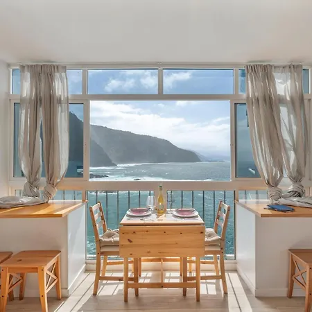 Primera Linea De Mar Apartment *