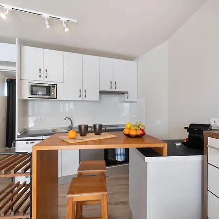 Primera Linea De Mar Apartment *